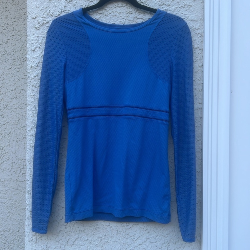 Lorna Jane Women's Blue Mesh Long Sleeve Form Fitting Active Top Size S